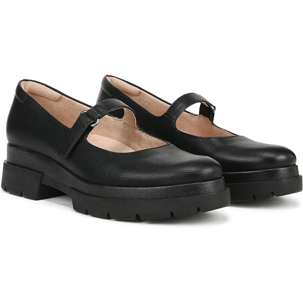 Soul Naturalizer Black Lug sole Mary Jane Vegan Flats